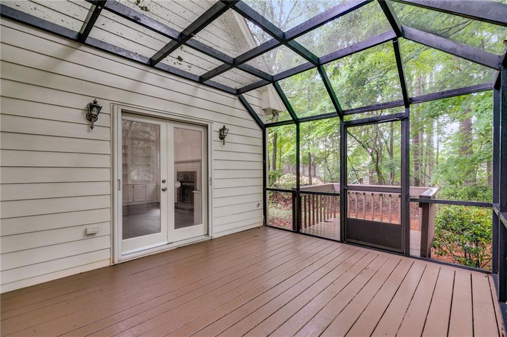 9395 Clublands Drive, Alpharetta, Georgia image 38
