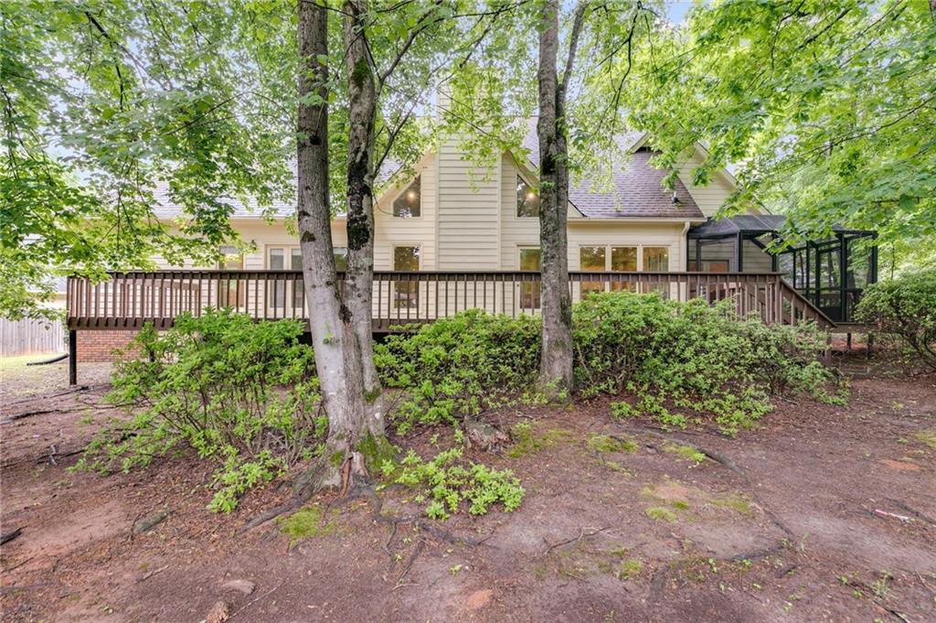 9395 Clublands Drive, Alpharetta, Georgia image 40