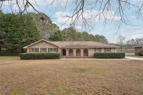 2576 Ashworth Lake Road Snellville GA 30078