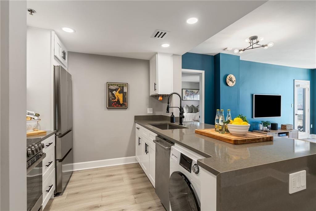 1280 W Peachtree Street NW 2703