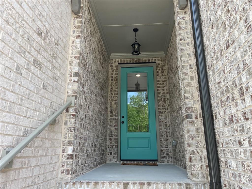 1356 Lucan Lane WC2.26