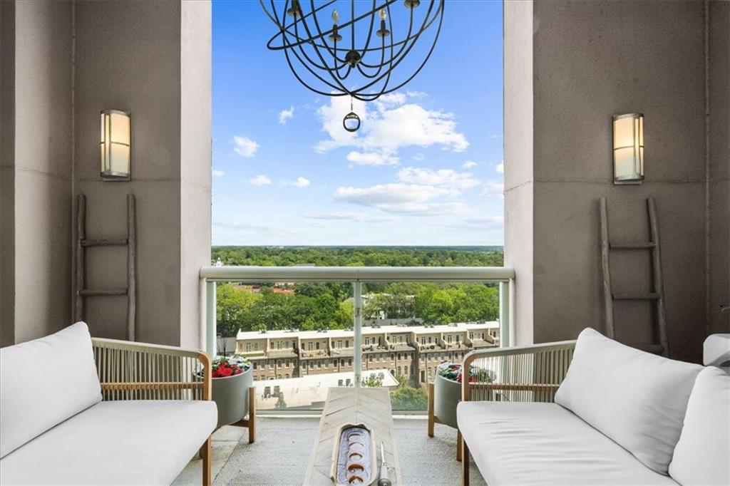 2881 Peachtree Road NE 1102