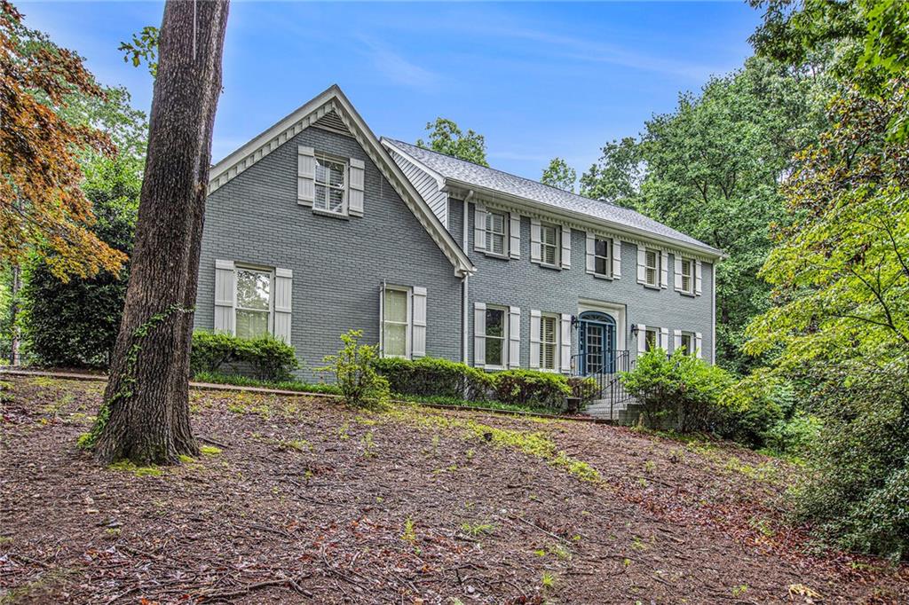 386 Link Road