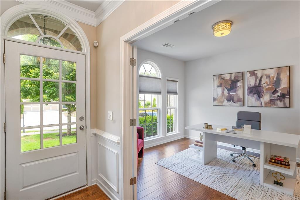 667 Creswell Park