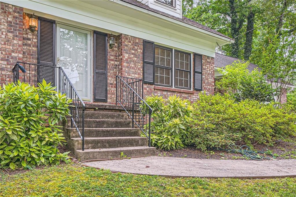 421 Fond Du Lac Drive, Stone Mountain, Georgia image 25