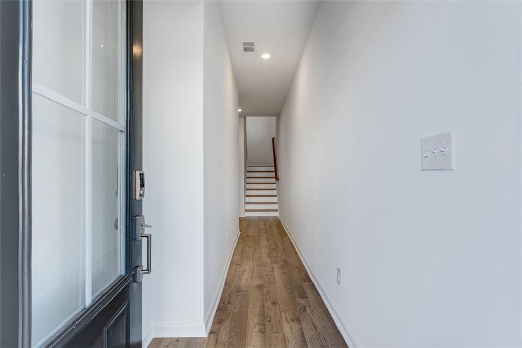 246 Lytham Drive, Mableton, Georgia image 3
