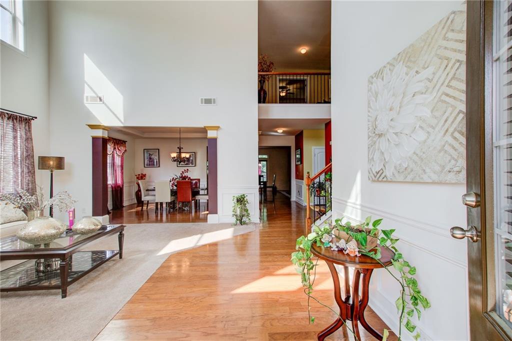 1250 Edgebrook Lane, Snellville, Georgia image 4
