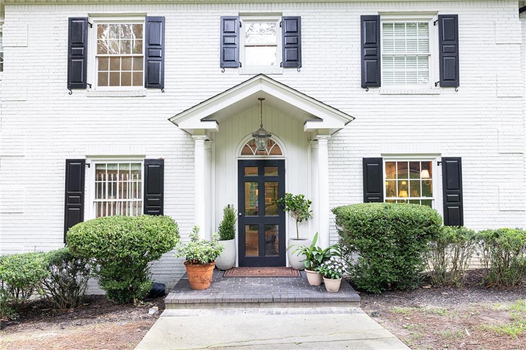 1135 Peachtree Battle Avenue NW