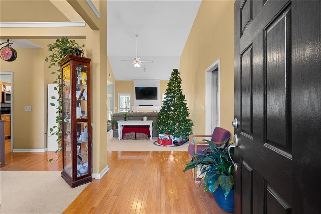 8935 Mountain Ridge Circle