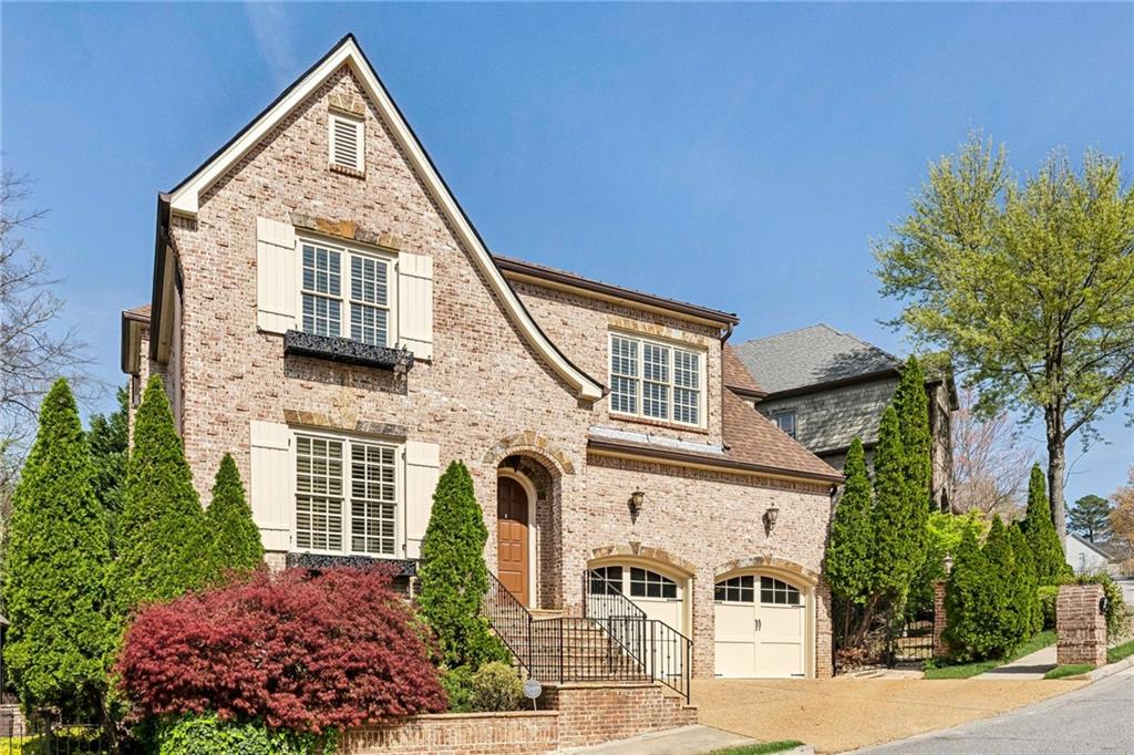 1820 Buckhead Valley Lane, Atlanta, Georgia image 2