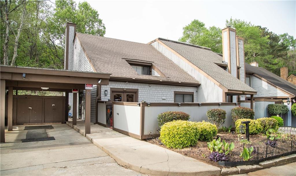 77 Willowick Drive