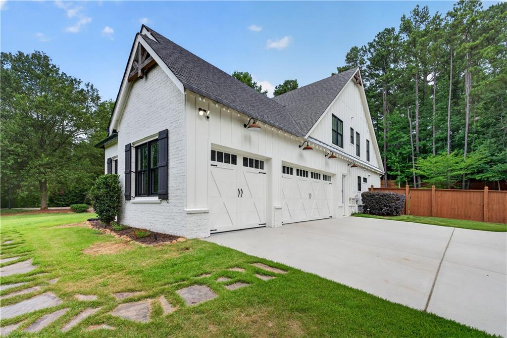 1009 Davenport Circle