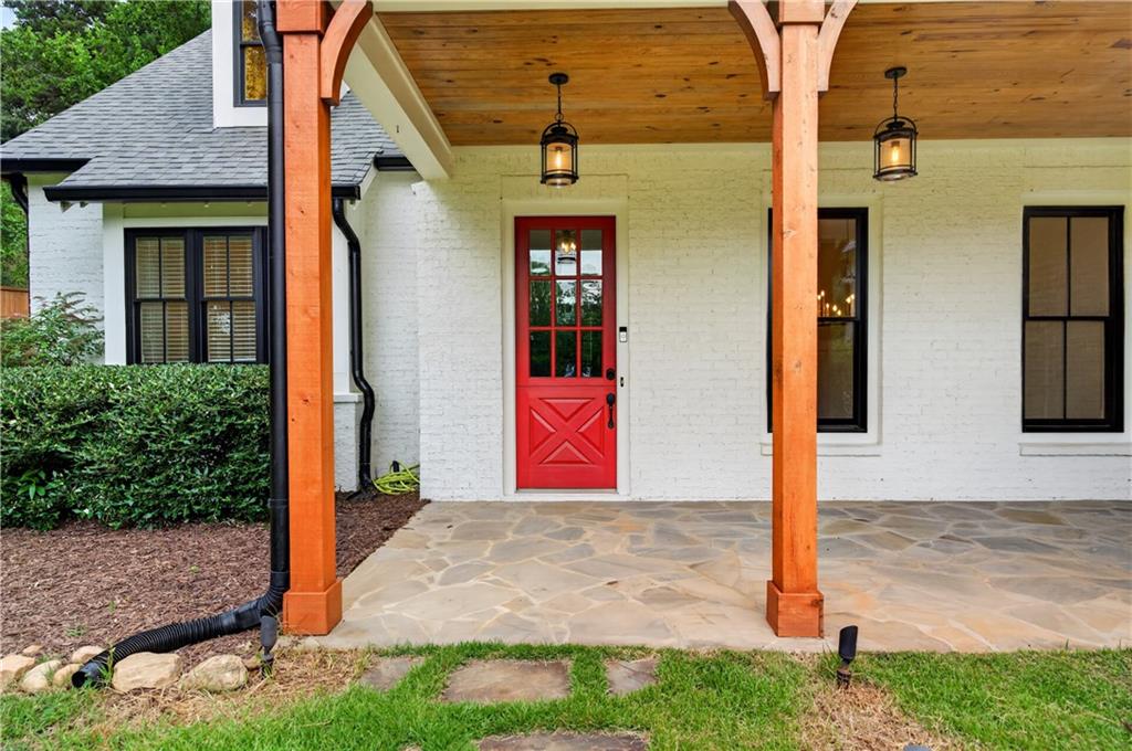 1009 Davenport Circle