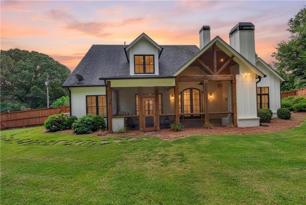 1009 Davenport Circle