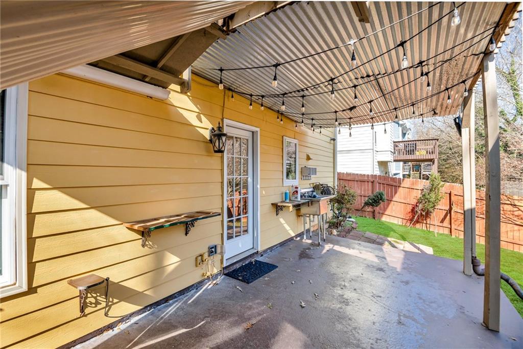 PARKSIDE AT ARBOR VILLAGE - Residential Lease