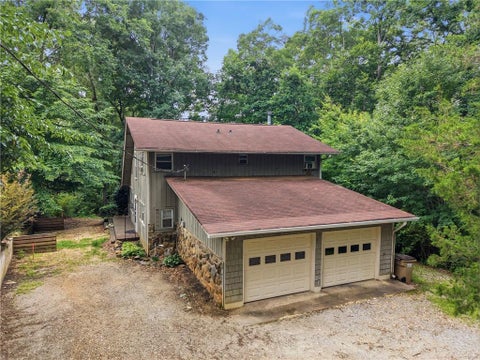 Homes For Rent - 3349 Chestatee Road<br/> Gainesville, GA 30506