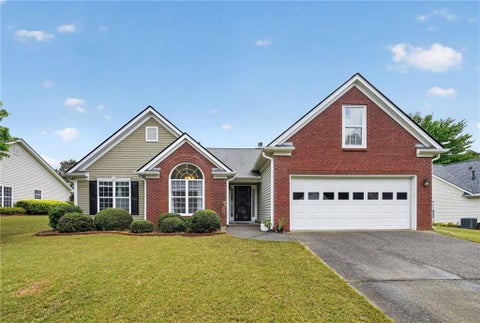 Homes For Sale - 2635 General Lee Way<br/> Buford, GA 30519