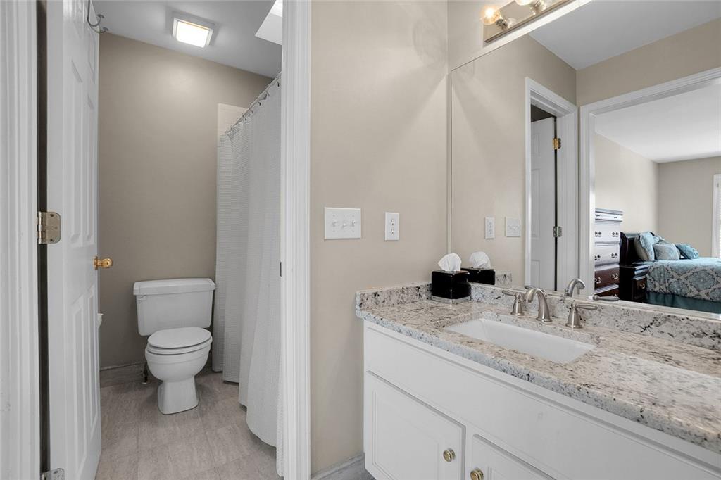 WATERFORD GREEN - Residential