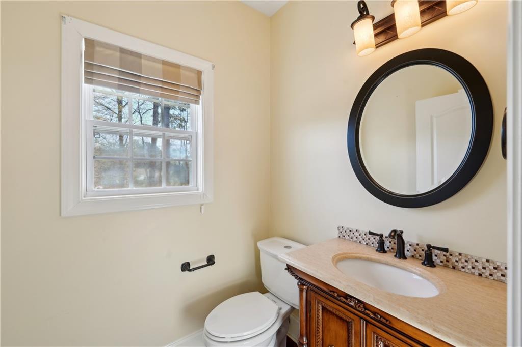 5615 Toccoa Drive, Douglasville, Georgia image 18