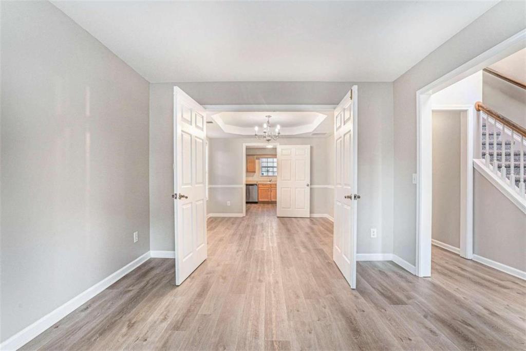 3292 Shady Valley Court