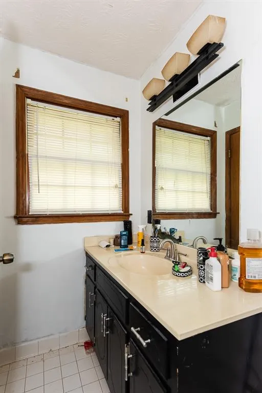 Ellenwood, Georgia 30294, United States, 3 Bedrooms Bedrooms, ,2 BathroomsBathrooms,Residential,Pending,122868