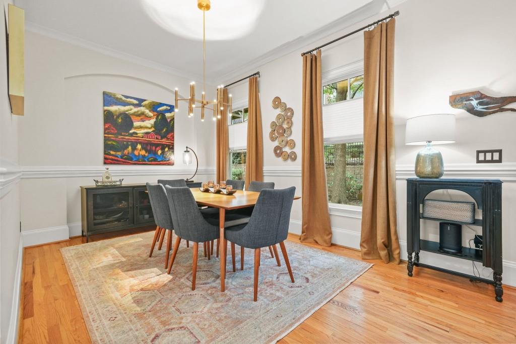 395 Laurent Street NW 4