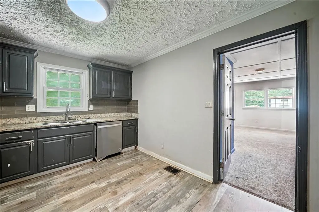 Austell, Georgia 30168, United States, 3 Bedrooms Bedrooms, ,2 BathroomsBathrooms,Residential,Active,187472