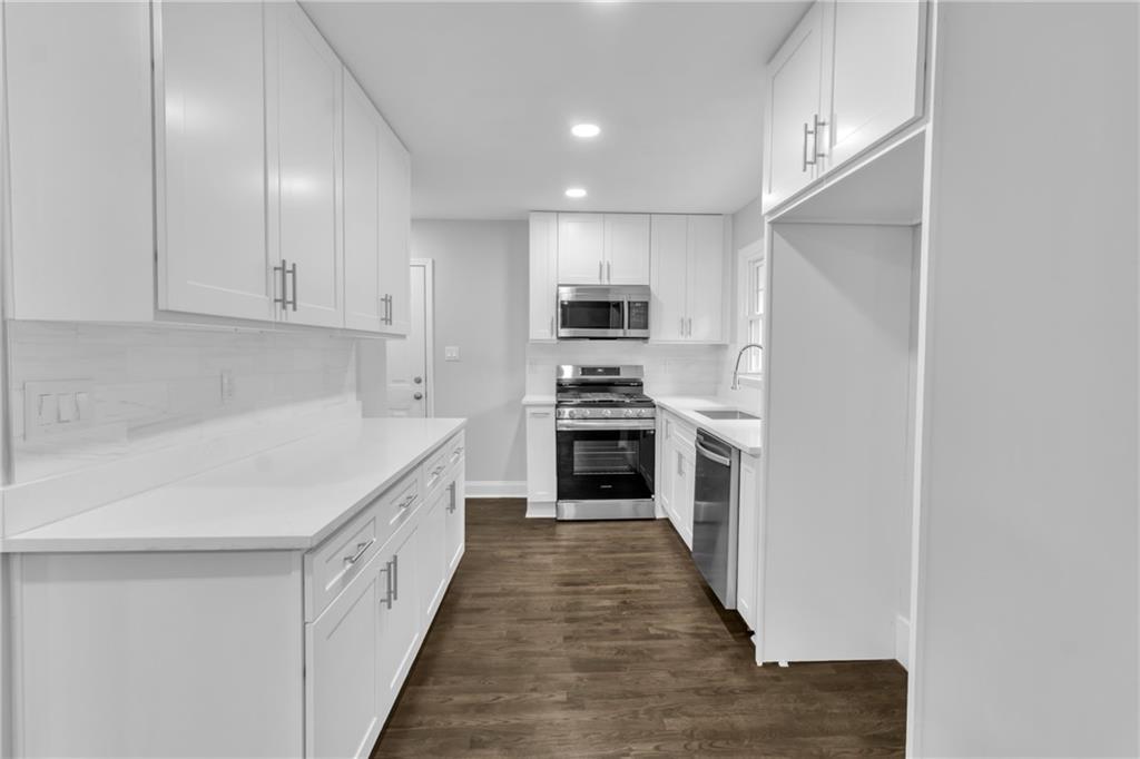 831 Daniell Drive SE