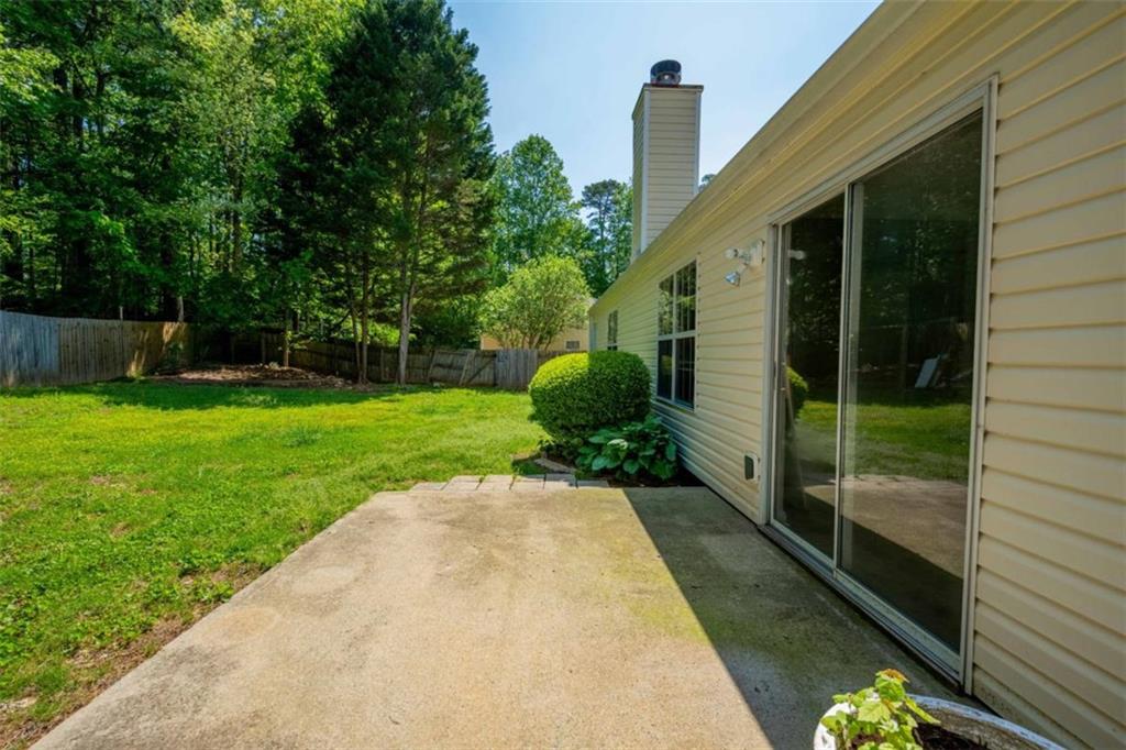 648 Bellingham Drive, Sugar Hill, Georgia image 19
