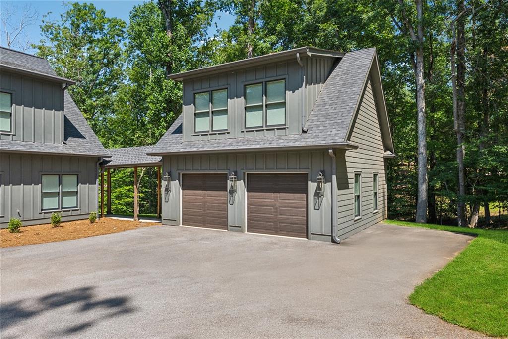 3394 Robinson Road