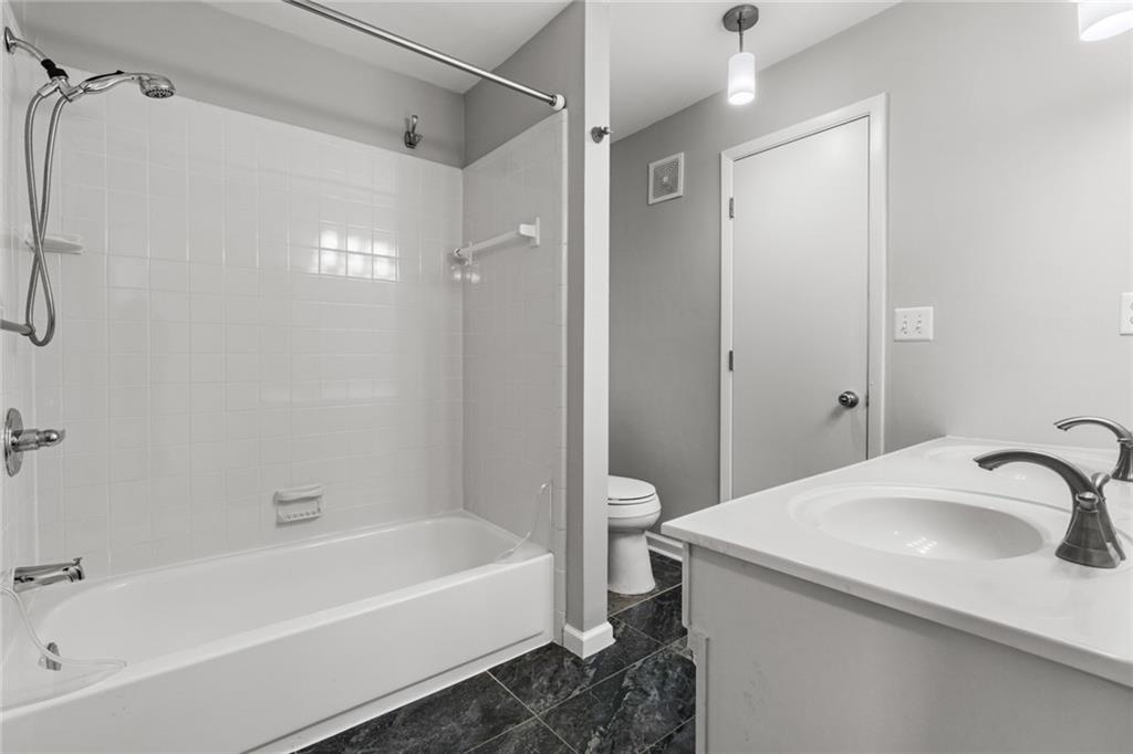 401 Woodcliff Drive, Atlanta, Georgia image 11