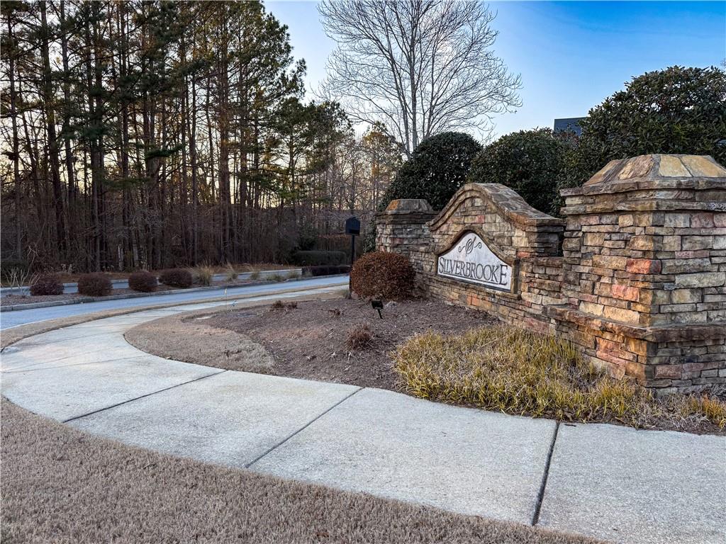 1276 Silvercrest Court