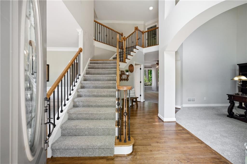 1053 Longwood Drive