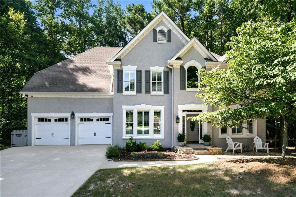 1053 Longwood Drive