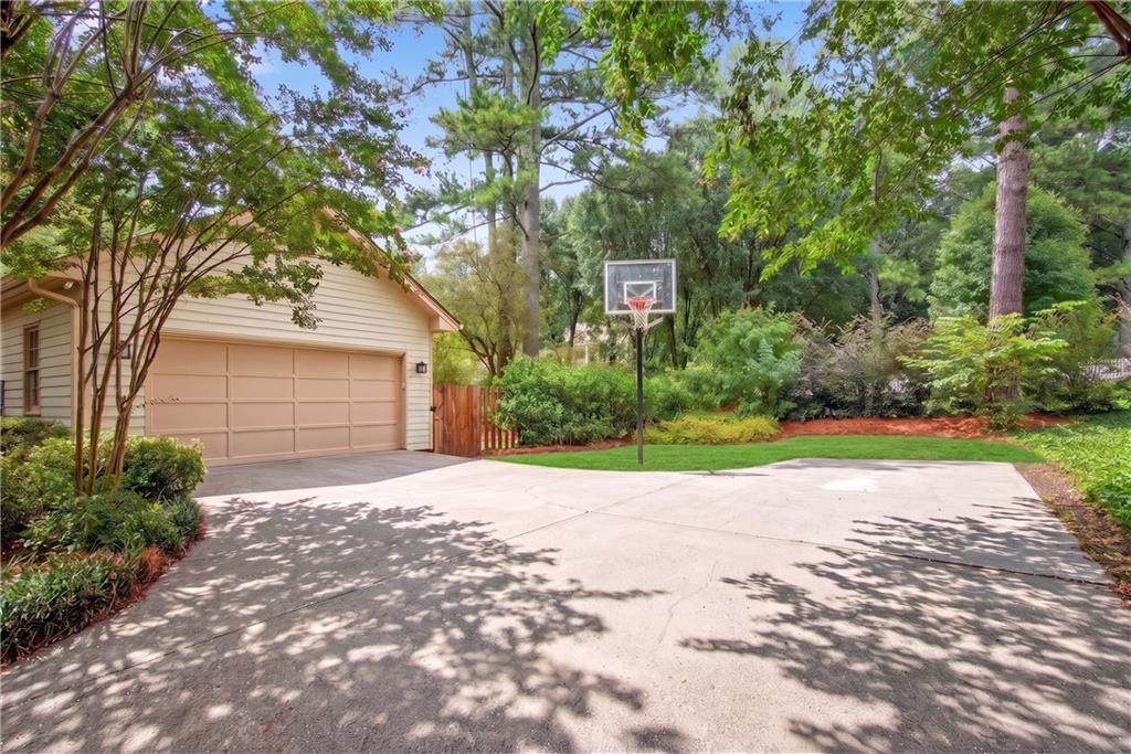 505 Middleton Place