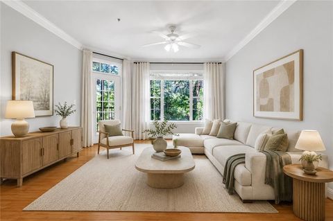 Photo of 4201 Stratford Commons, Decatur, GA 30033 (MLS # 7774783)