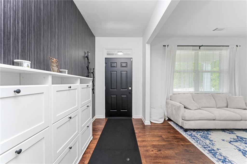 3993 Makeover Court