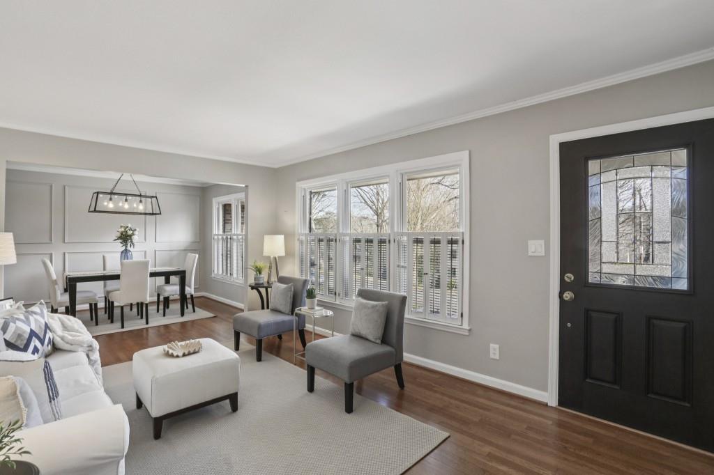 2736 Hunting Hill Lane