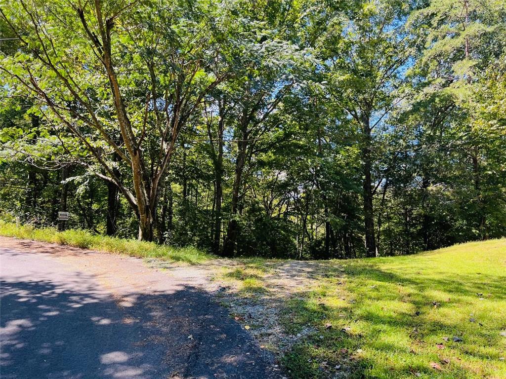 4/ 5 Maxwell Mountain Road