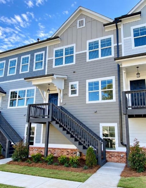 Townhouse For Rent - 3779 Oxford Circle<br/> Atlanta, GA 30340