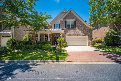 Homes For Sale - 415 Wembley Circle<br/> Atlanta, GA 30328