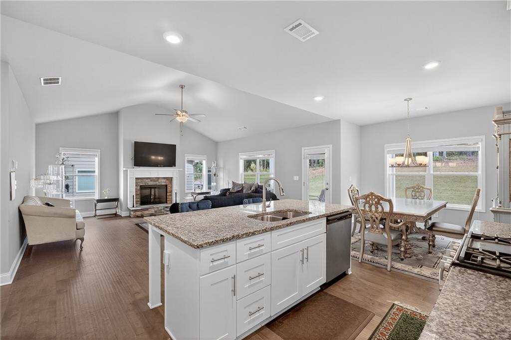 Loch Lomand - Residential