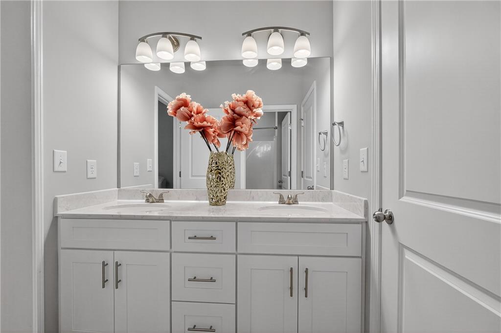 Loch Lomand - Residential