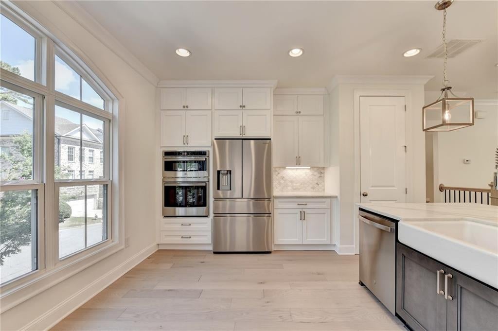 1701 Kenstone Walk
