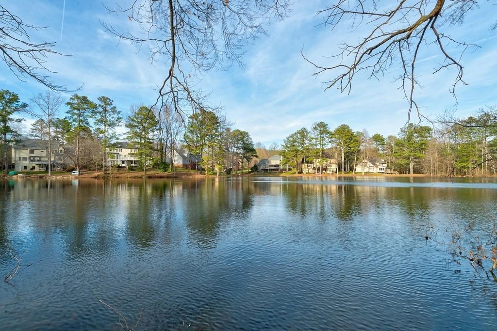FIVE LAKESIDE - Residential Lease