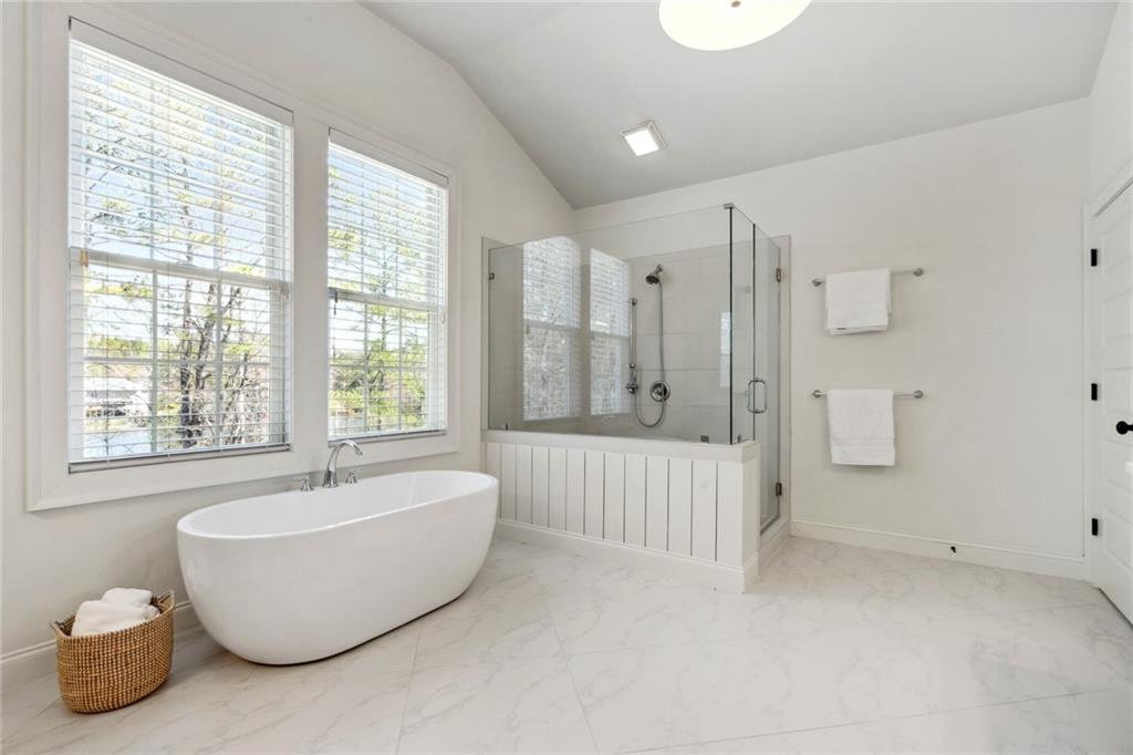 FIVE LAKESIDE - Residential Lease