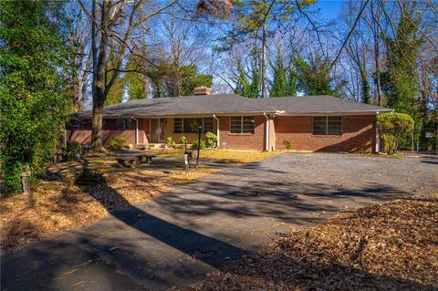 Single Family Residence in Atlanta GA 129 Lake Avenue.jpg