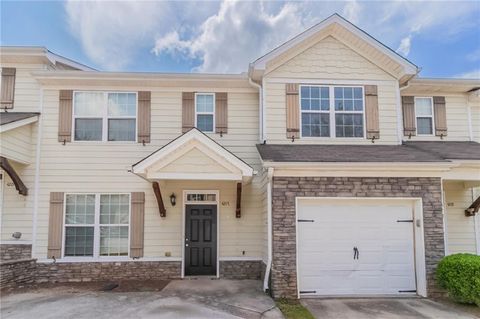 Condo For Sale - 4217 High Park Lane<br/> Fulton County, Atlanta, GA 30344