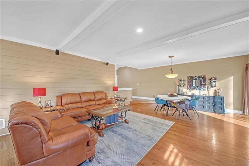 3916 Loch Highland Pass, Roswell, Georgia image 4