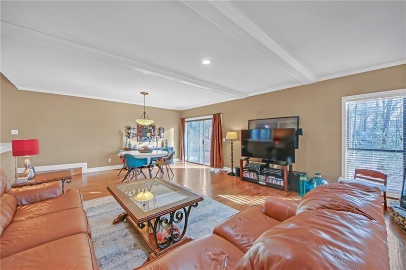 3916 Loch Highland Pass, Roswell, Georgia image 3